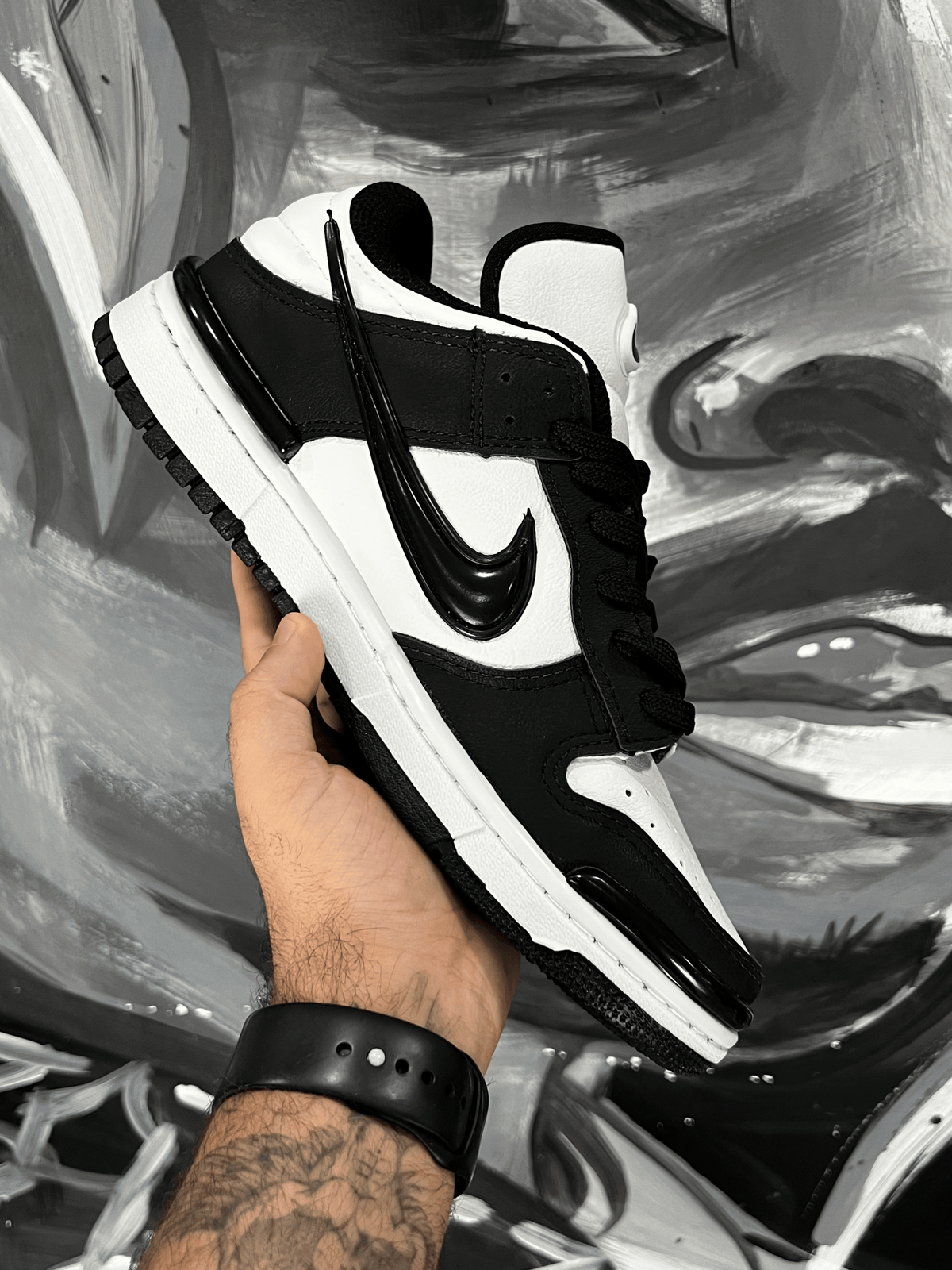 TENIS DUNK TWIST PRETO E BRANCO PANDA