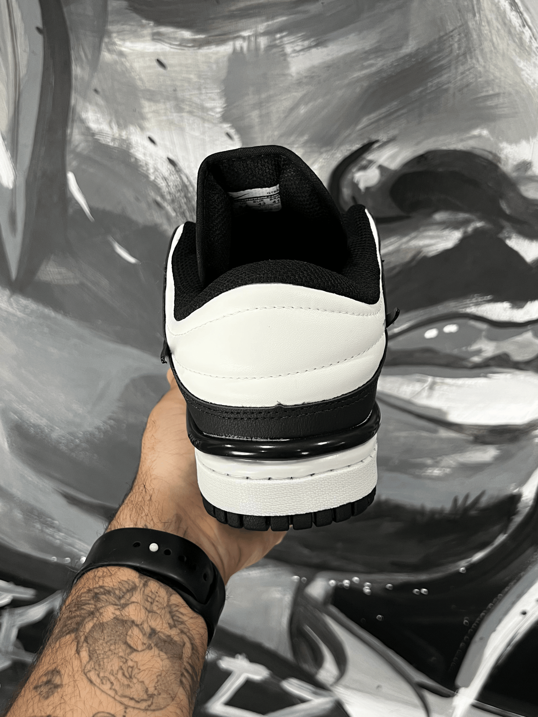 TENIS DUNK TWIST PRETO E BRANCO PANDA