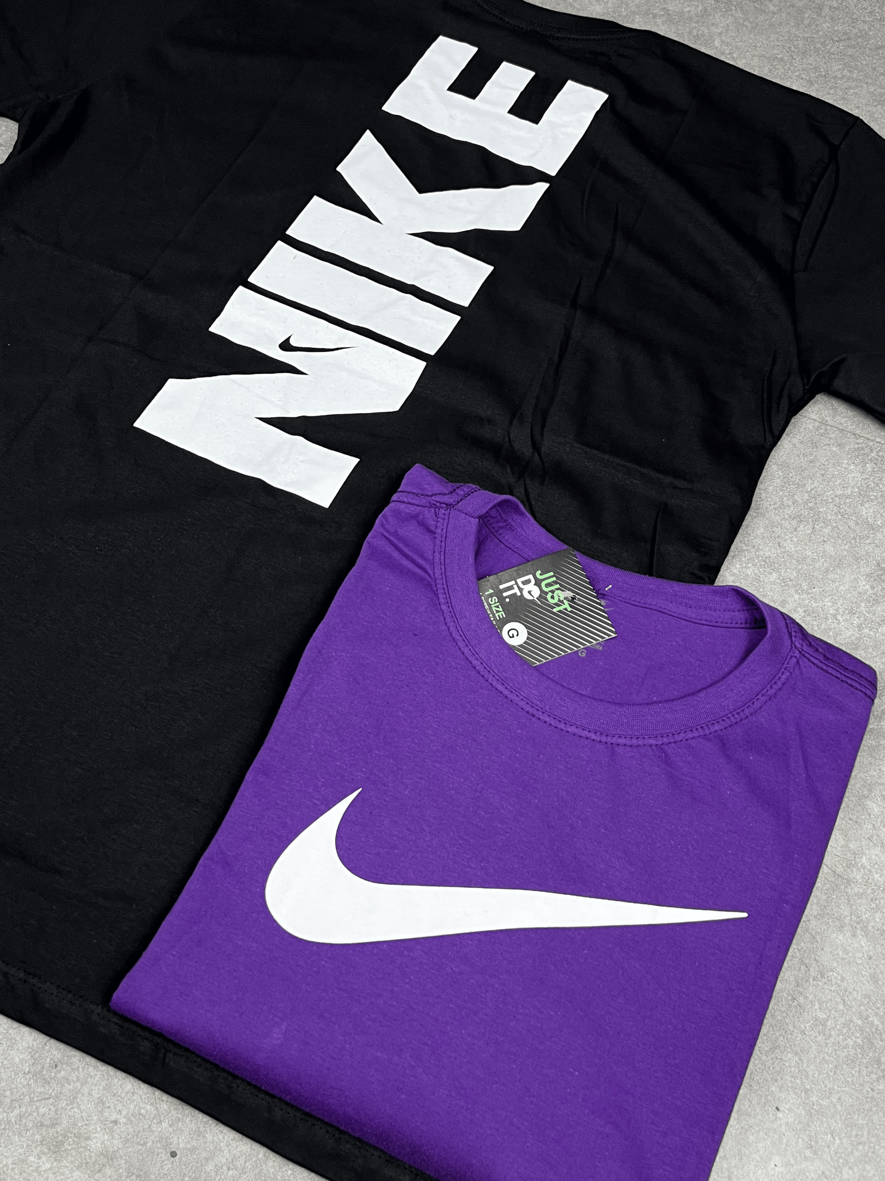 CAMISETA NIKE LOGO BIG
