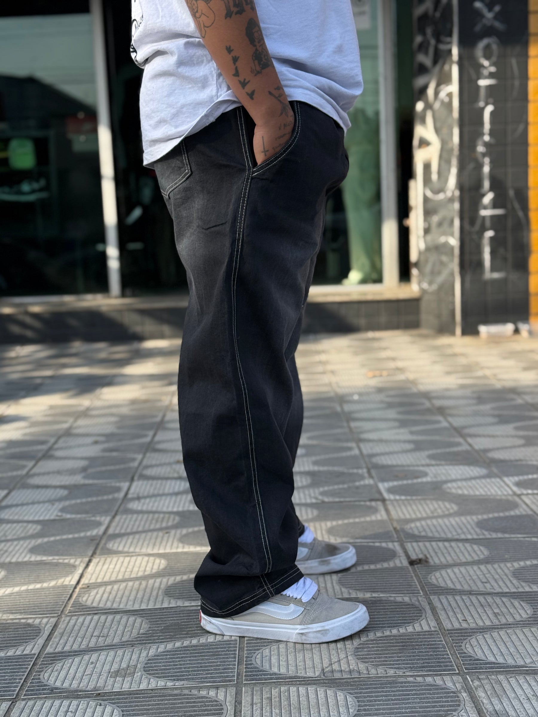 Calça balão grafite