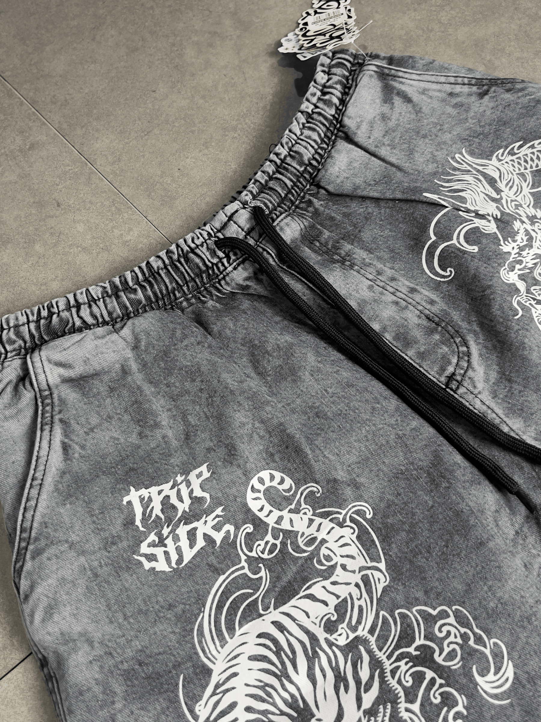 BERMUDA TRIP DRAGON JEANS