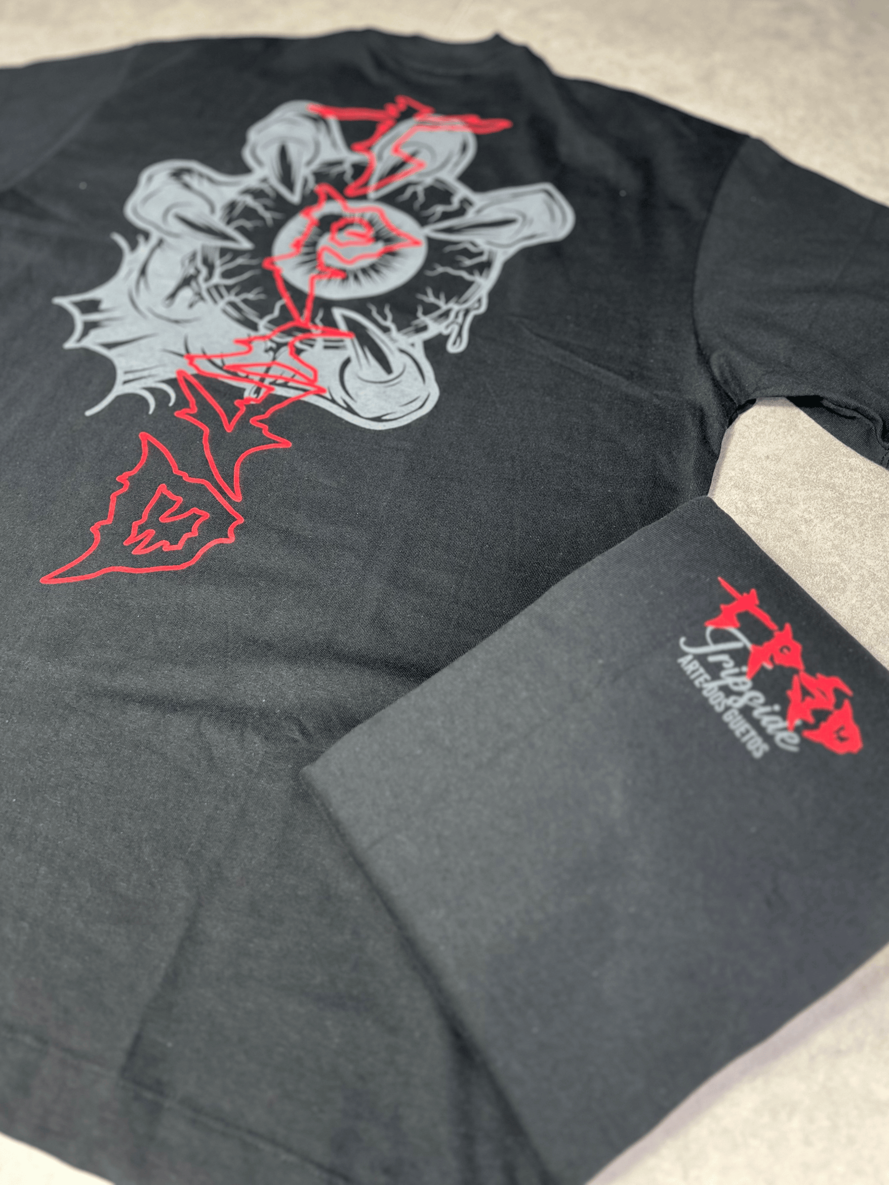 OVERSIZED TRIP DRAGON