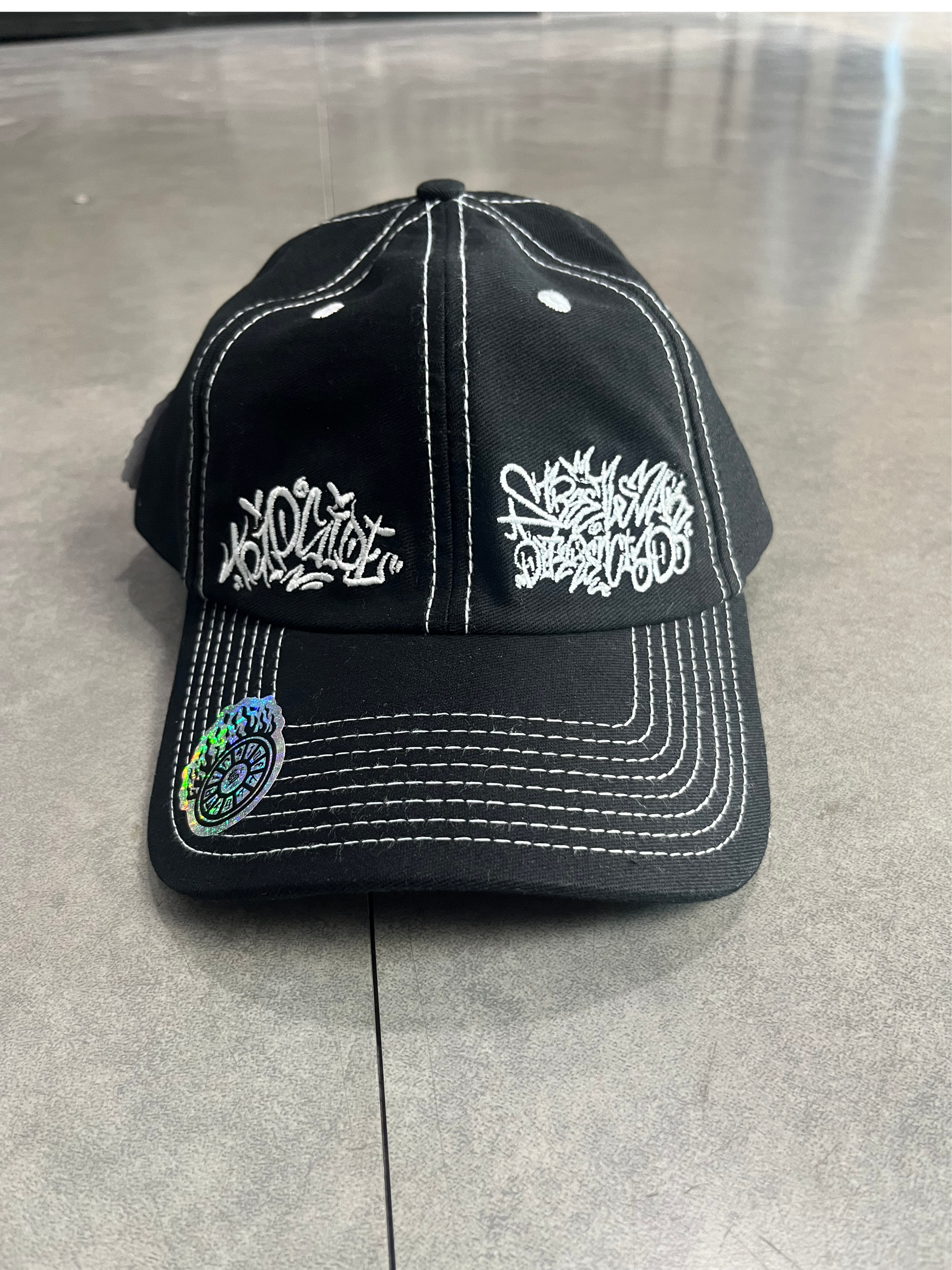 BONÉ CURVADO TRIP SIDE