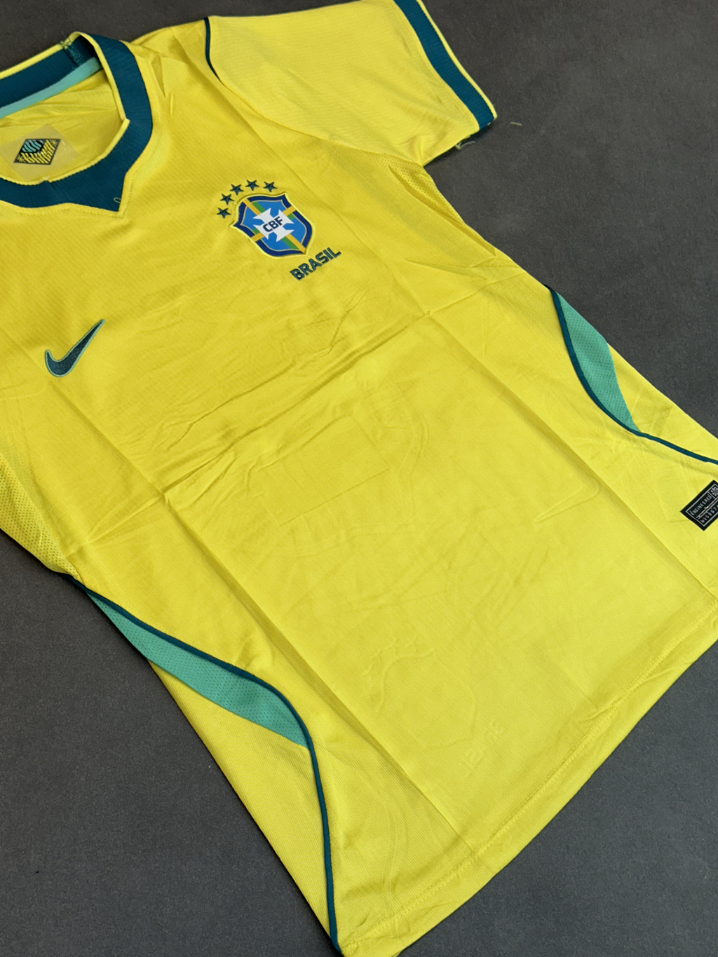 CAMISETA SELEÇÃO BRASIL FEMININA- VERSÃO JOGADORA 2026 (Cópia)
