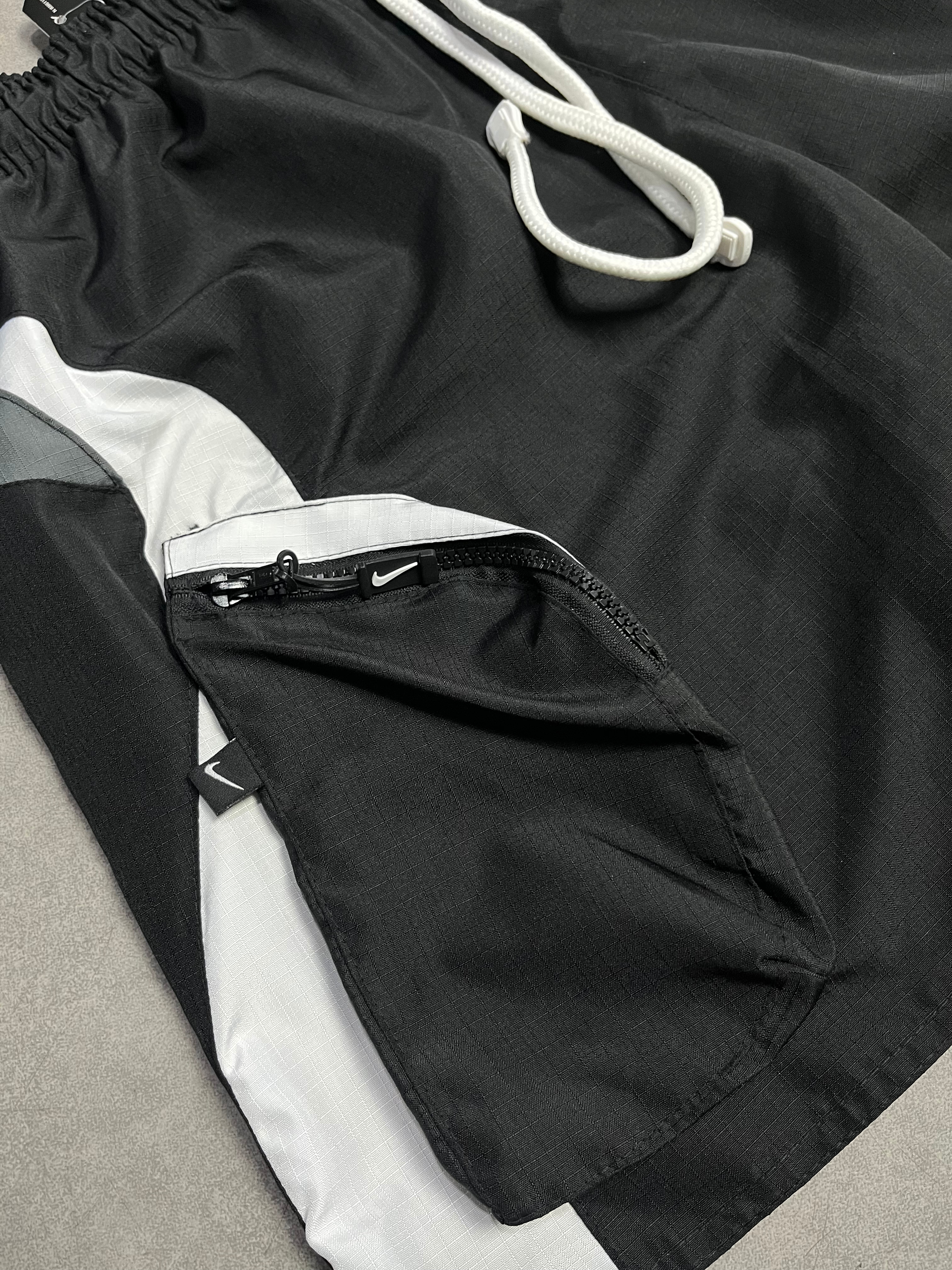 BERMUDA CARGO COLLEGE 90