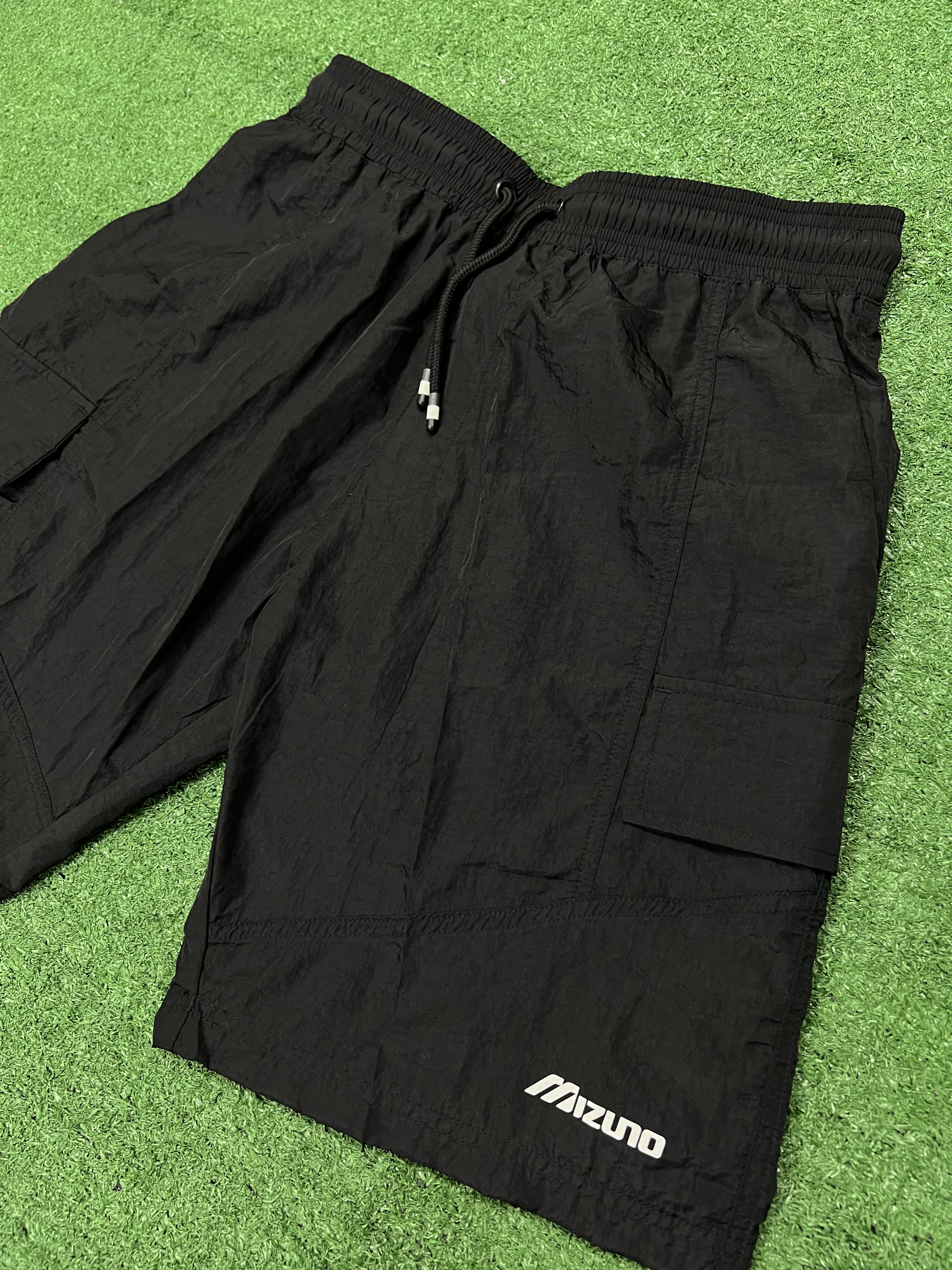 BERMUDA MIZUNO CARGO STREET