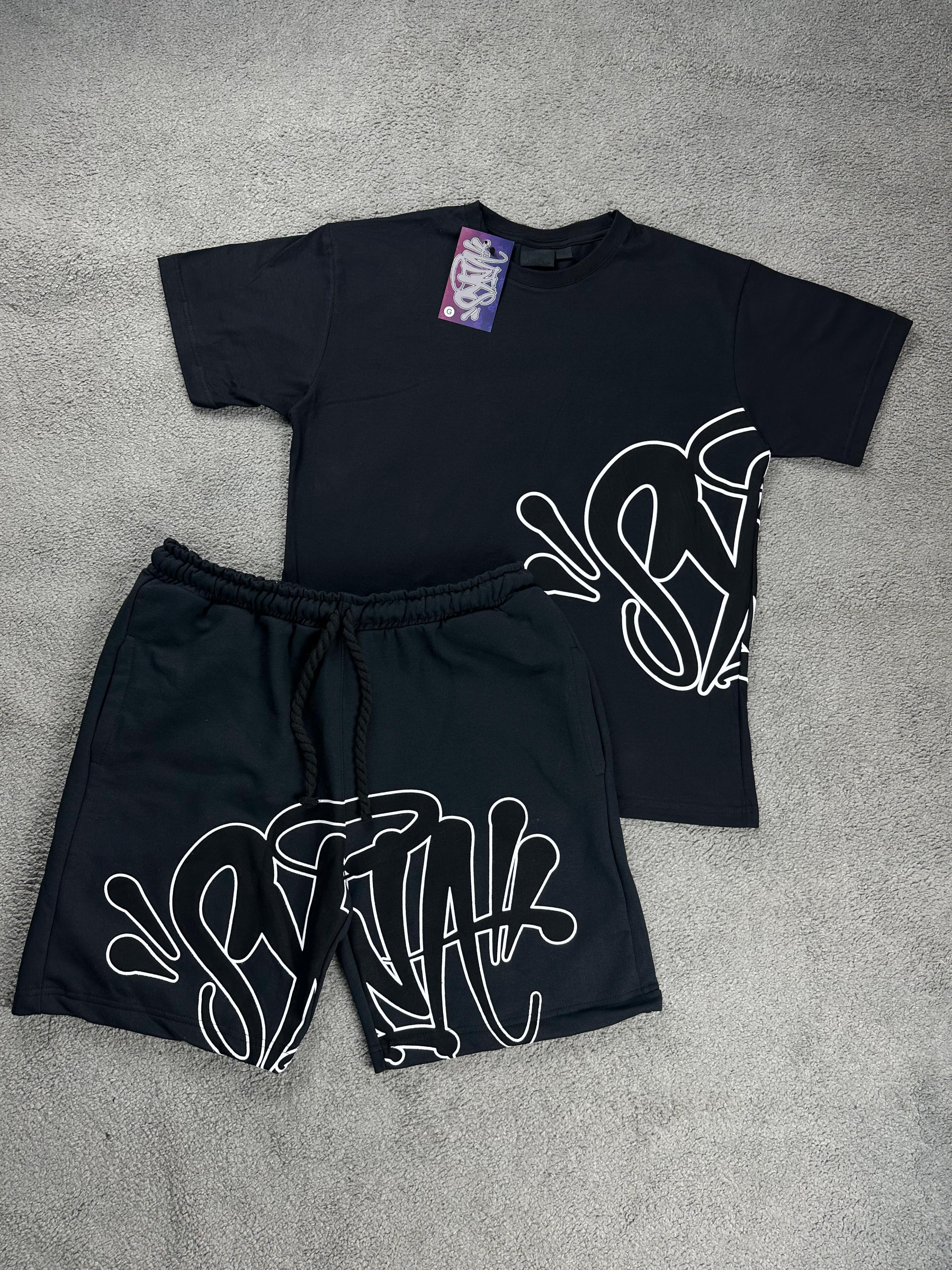 CONJUNTO SYNA BLACK AND WHITE