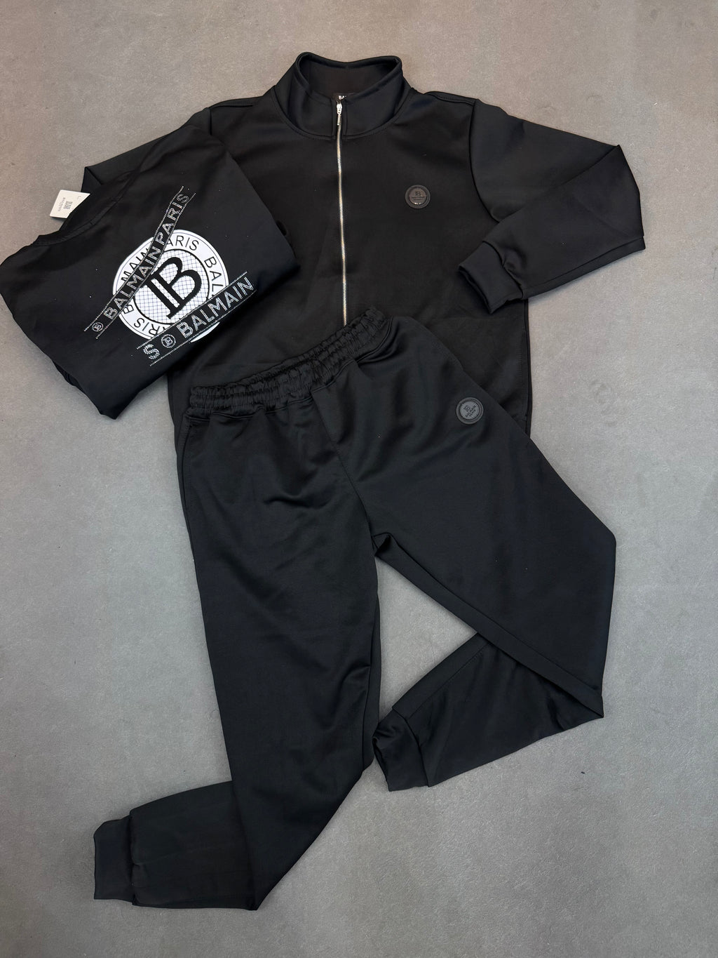 CONJUNTO BALMAIN