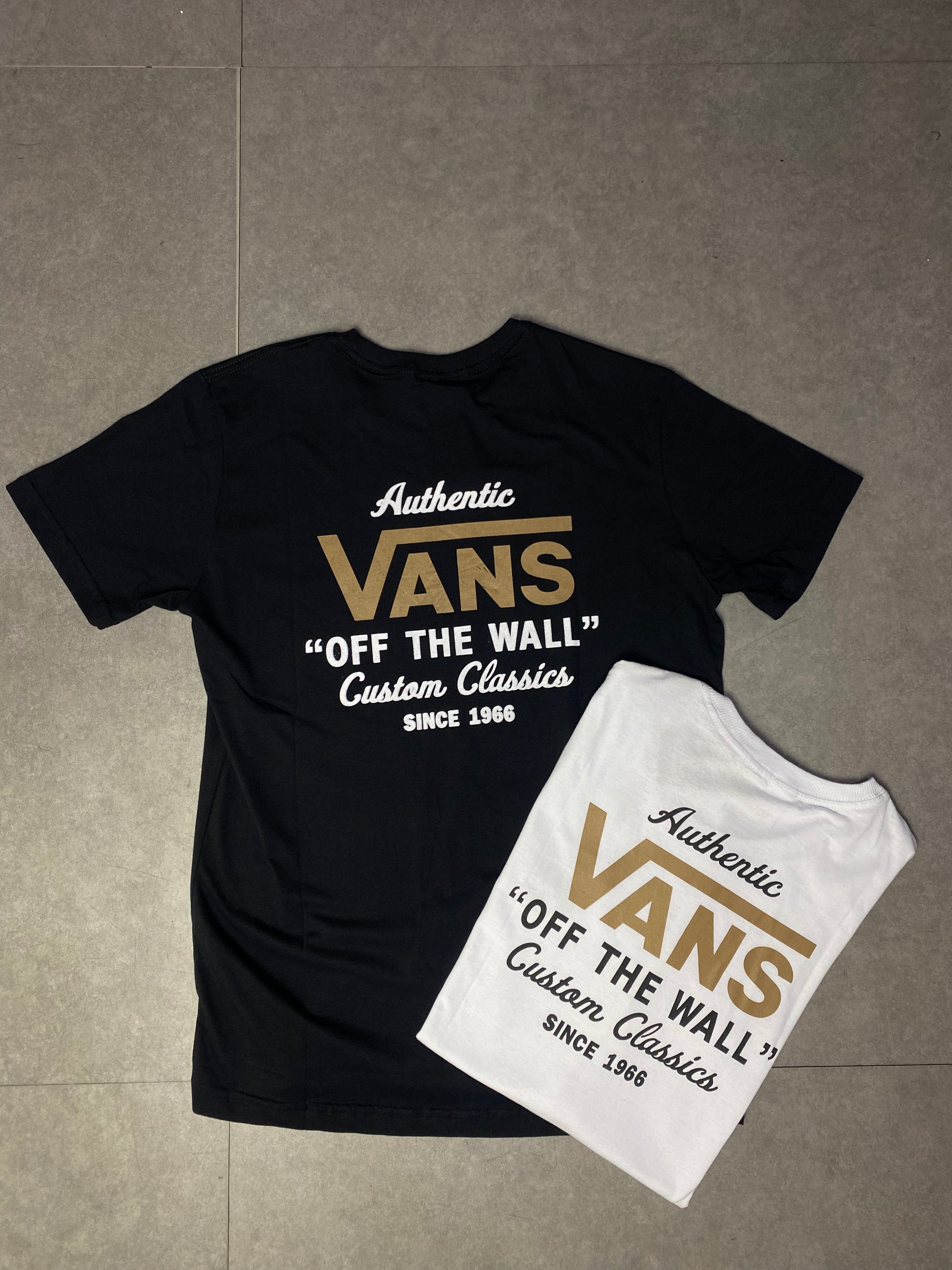 CAMISETA VANS OFF THE WALL