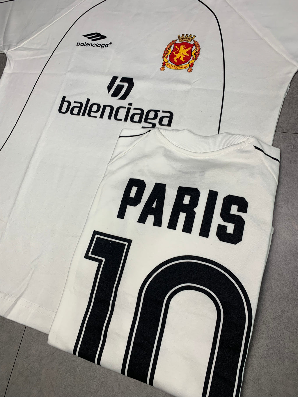 CAMISETA BALENCIAGA