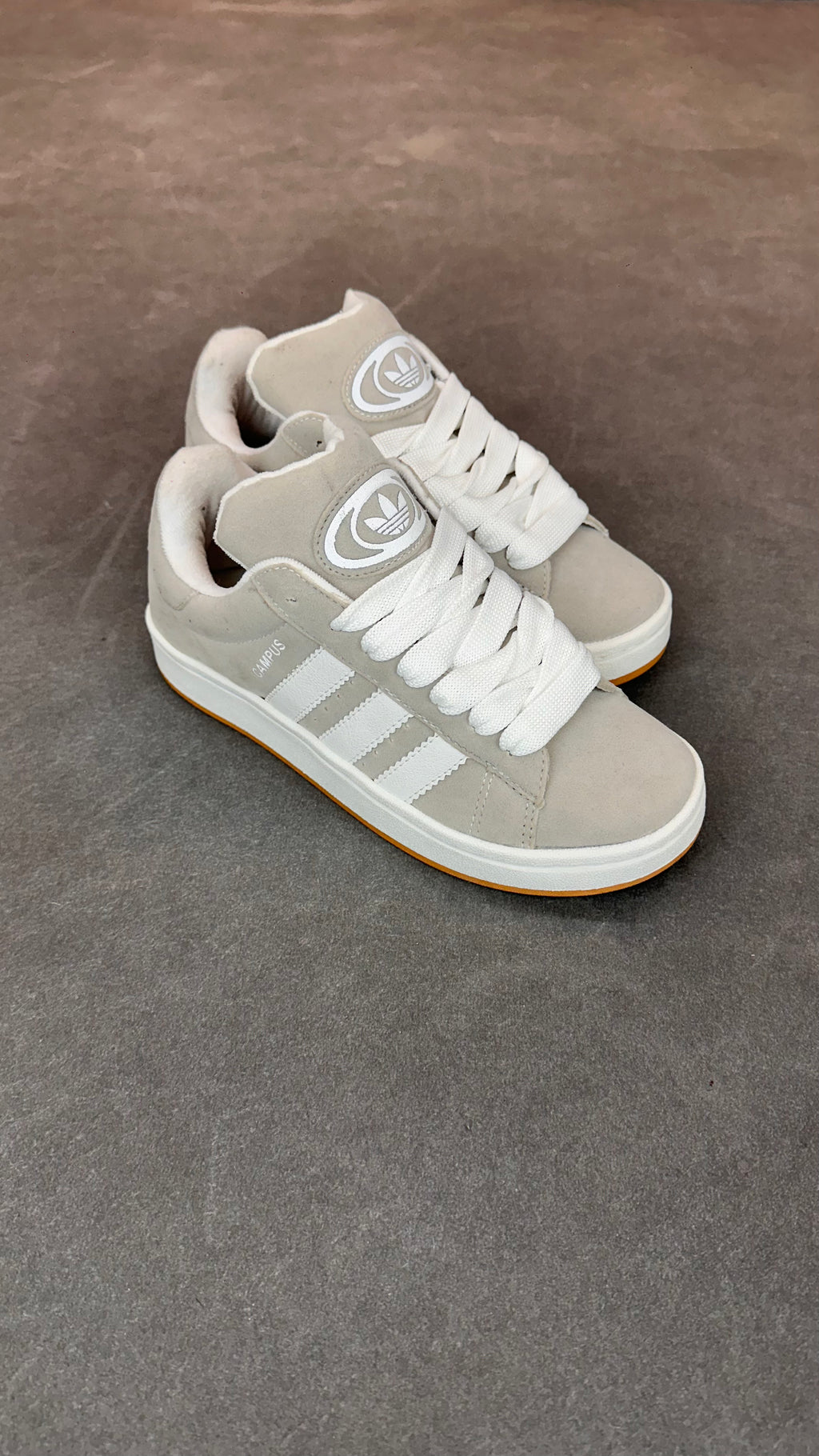 TENIS CAMPUS CINZA