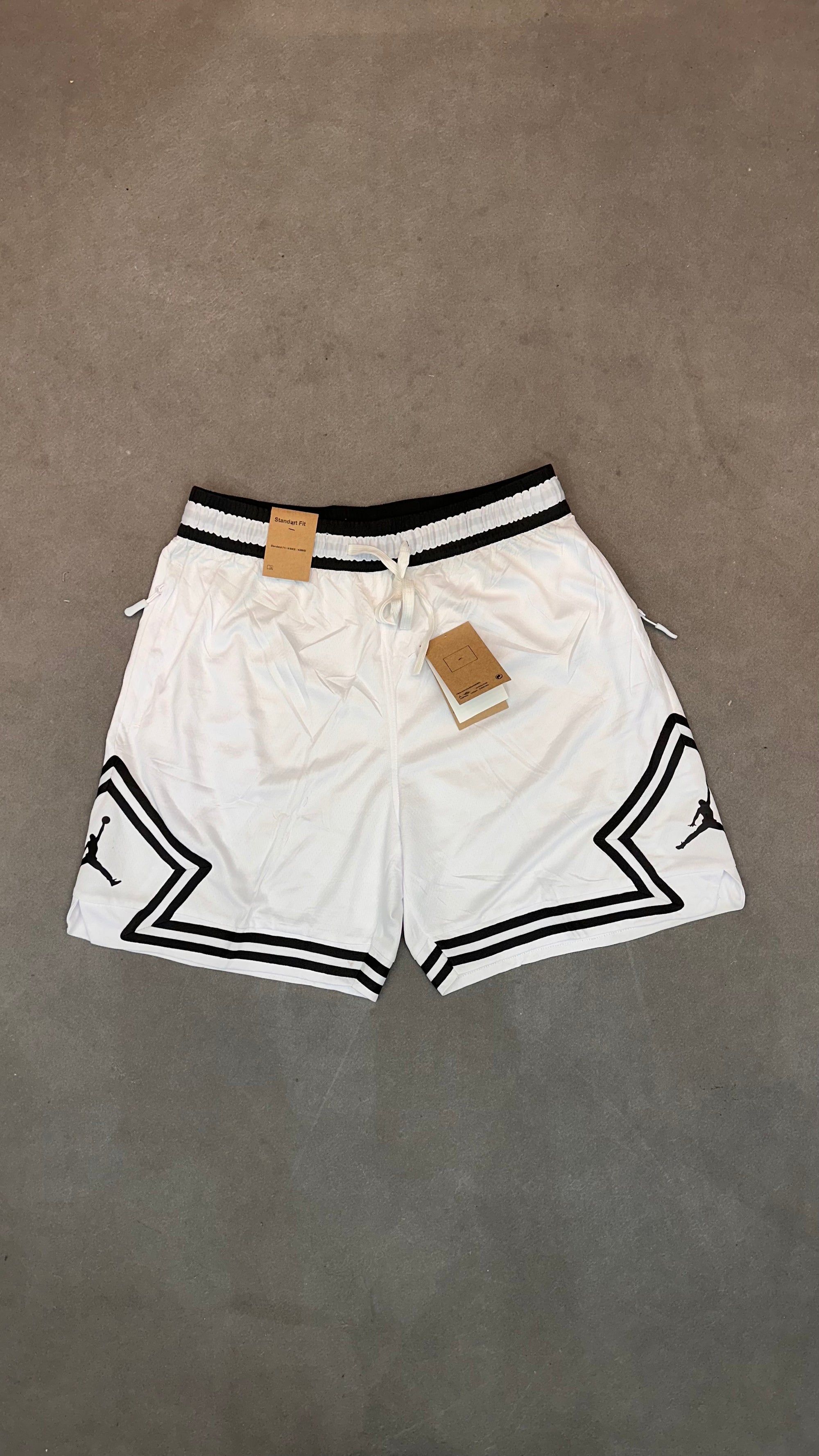 BERMUDA NIKE JORDAN WHITE