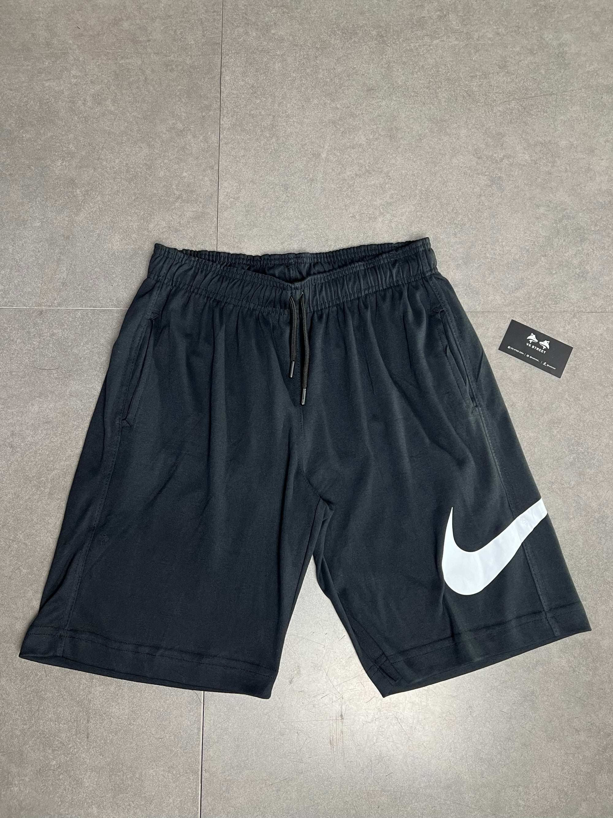 BERMUDA NIKE