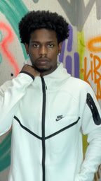 CONJUNTO TECH FLEECE WHITE