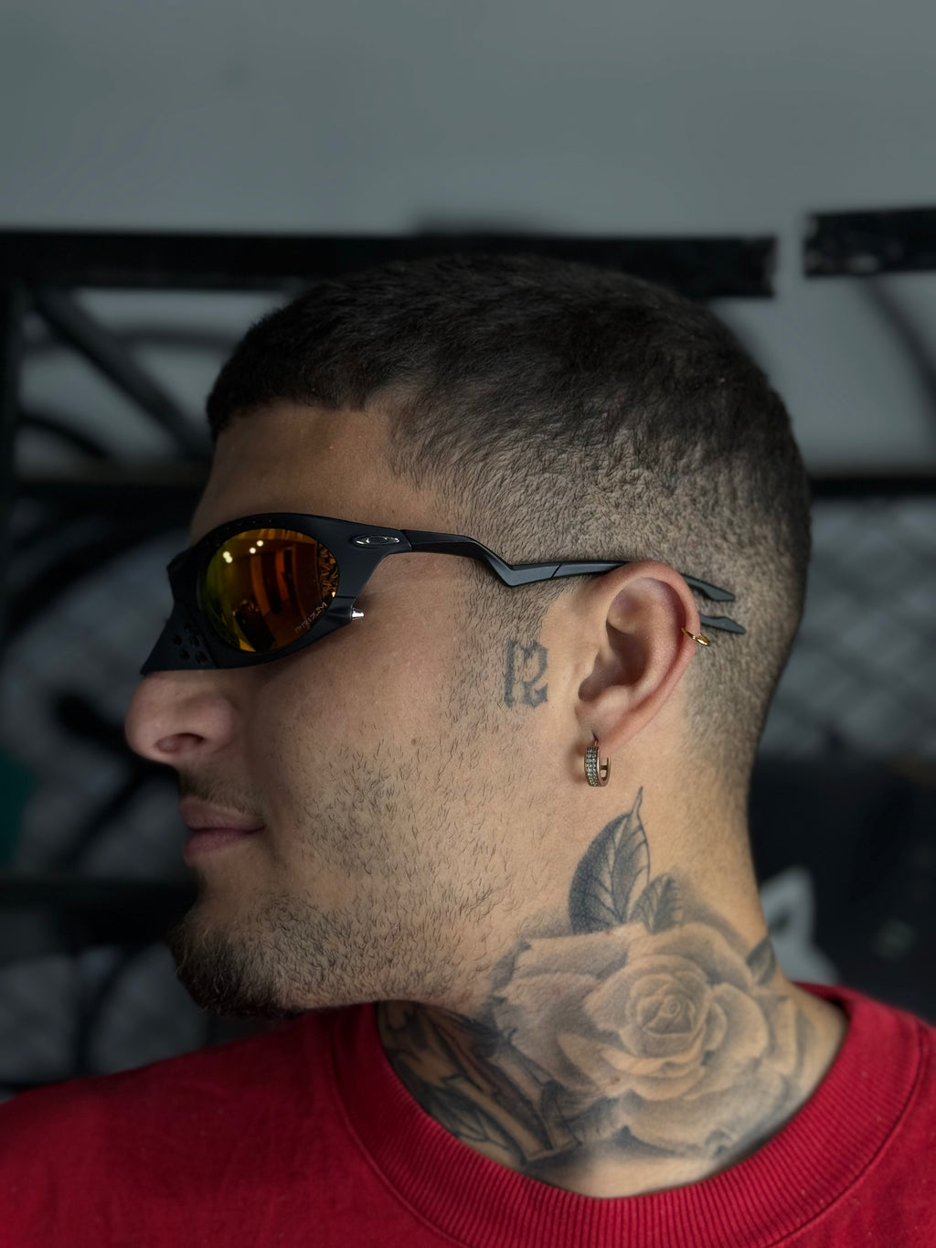 Oakley Plantaris – Matte Black / Prizm Ruby Polarized