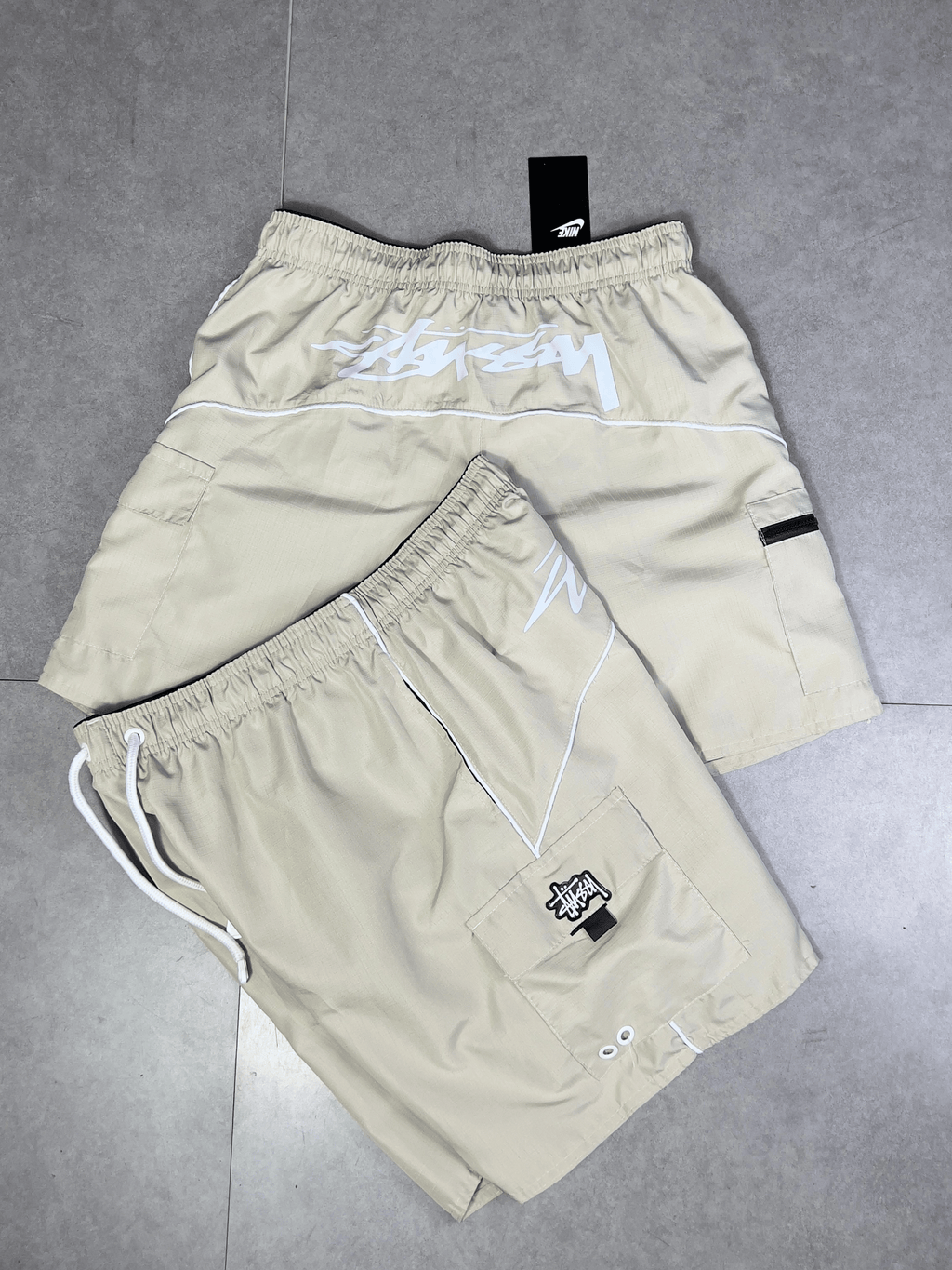 BERMUDA STUSSY OFF WHITE