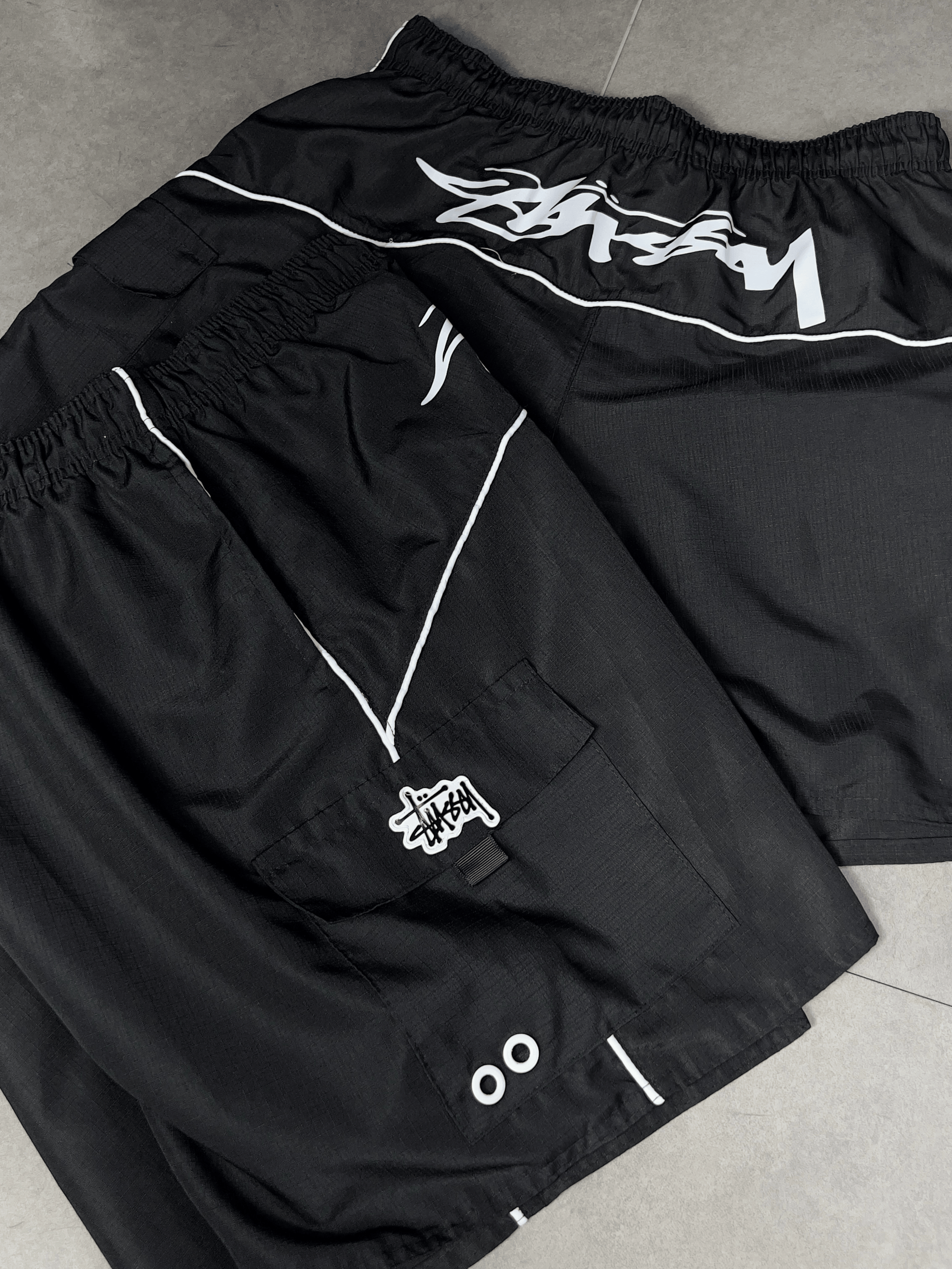 BERMUDA STUSSY BLACK