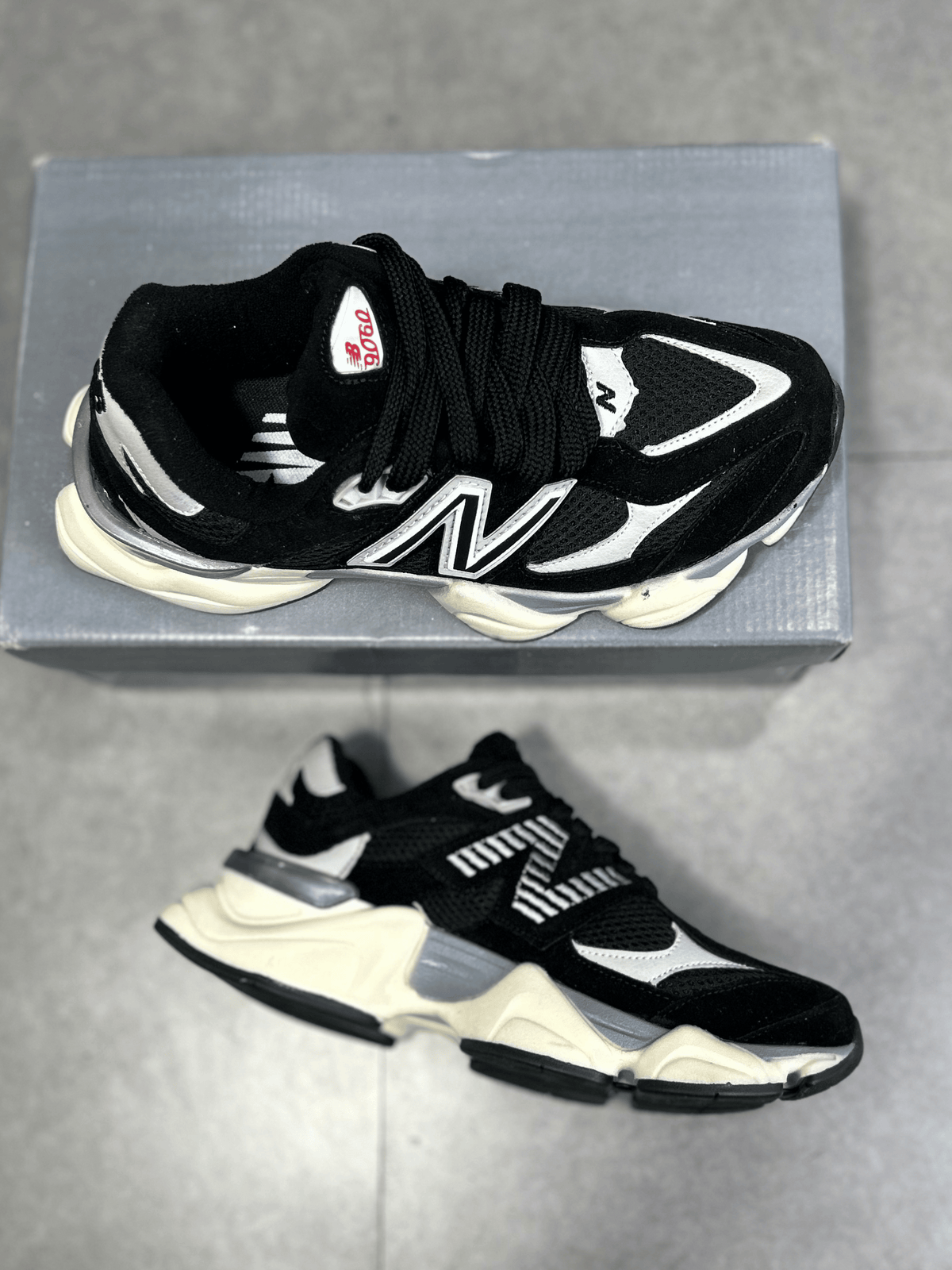 TÊNIS NB 9060