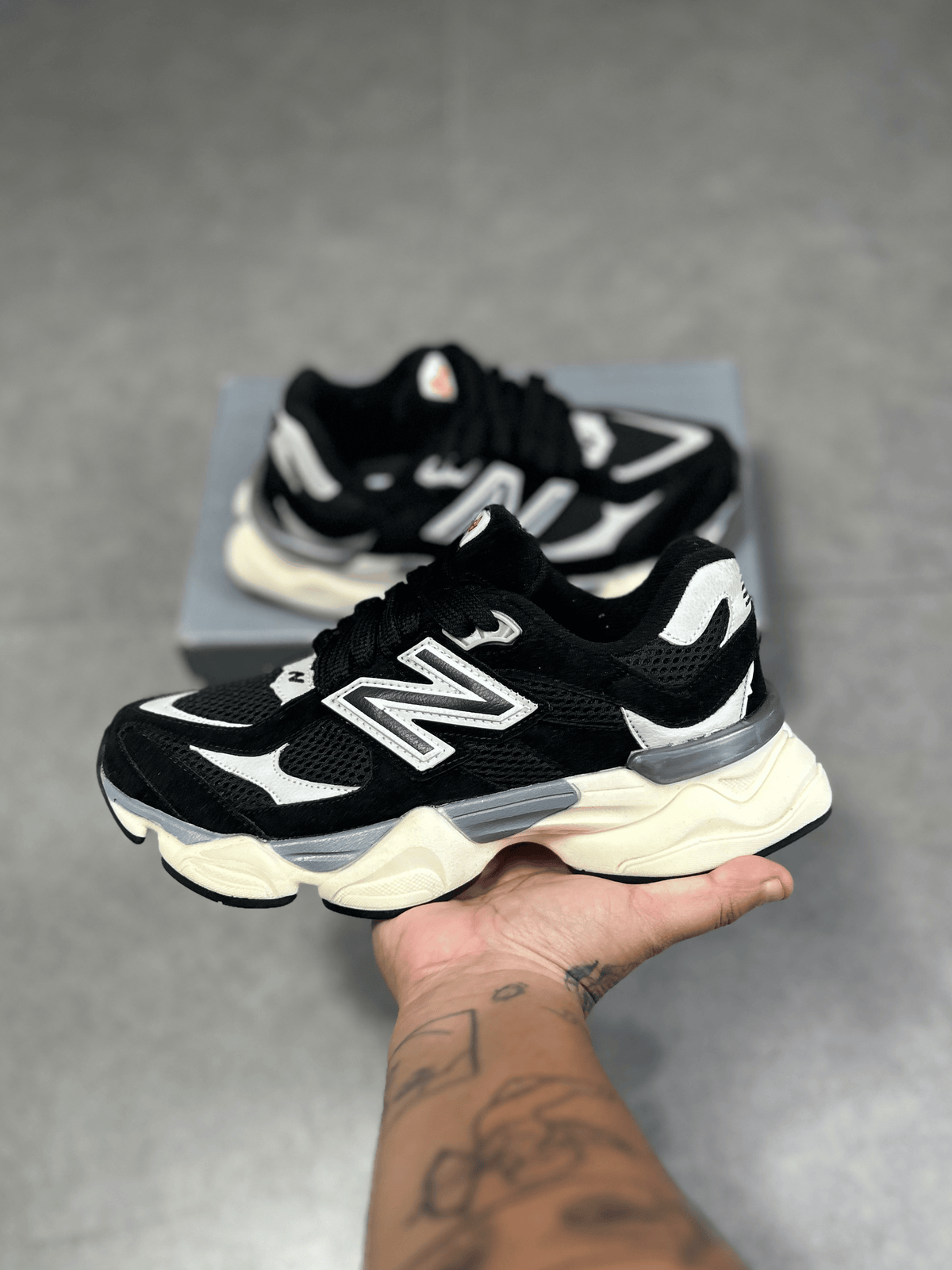 TÊNIS NB 9060