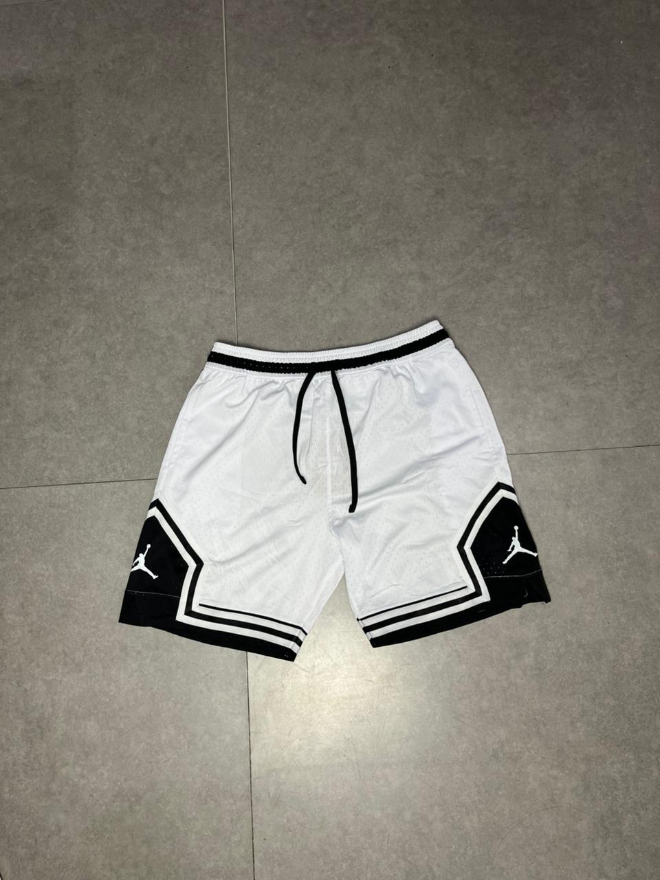 BERMUDA JORDAN CLASSIC